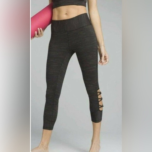 Prana Itzel Capri Space Dye Leggings - Picture 3 of 14